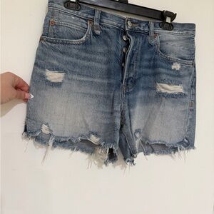 💥💥 We The Free Blue Distressed Jean Shorts!! 💥💥